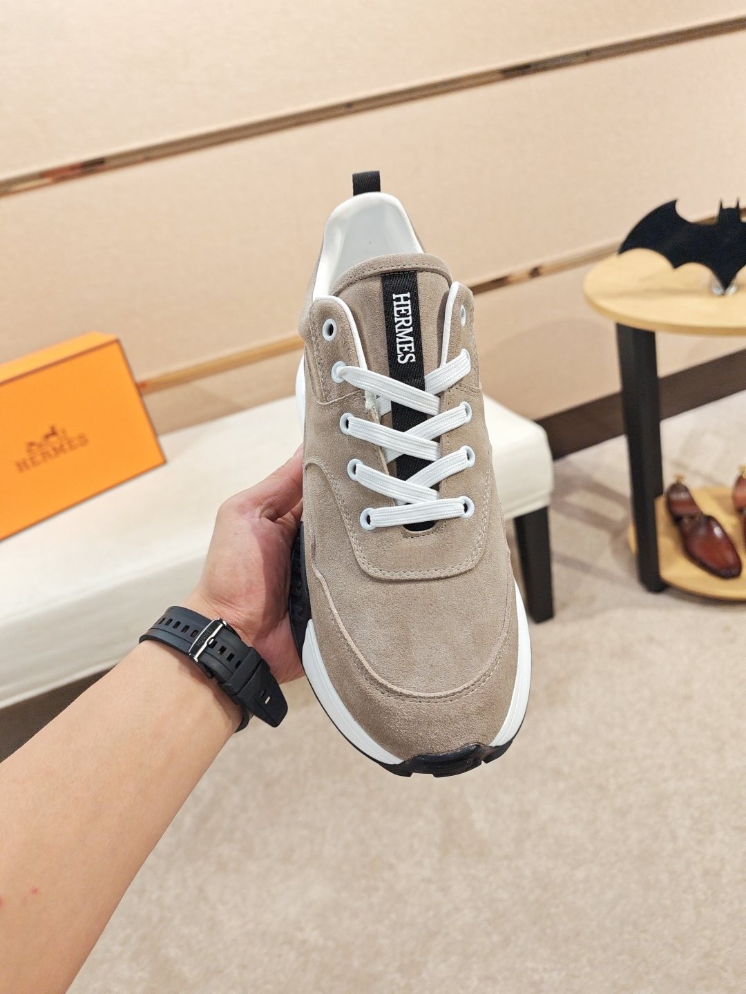 Hermès Lace-Up Sculpted-Sole Sneakers